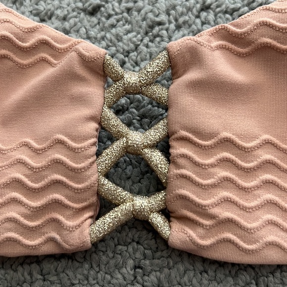 Aerie bikini top size medium - Picture 2 of 7